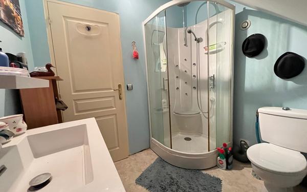 Maison à vendre    5 pièces •  Radon