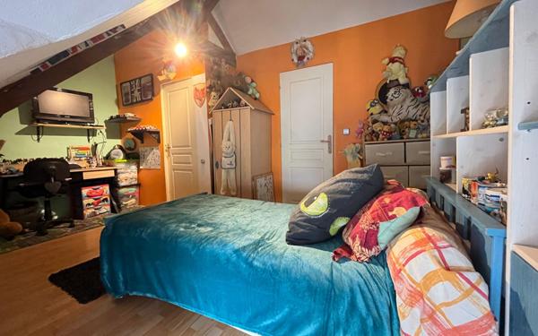 Maison à vendre    5 pièces •  Radon