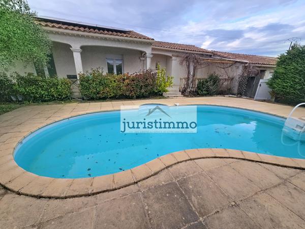 Camaret-sur-Aigues (84850) VILLA dans lotissement calme avec 4 chambres piscine et garage
