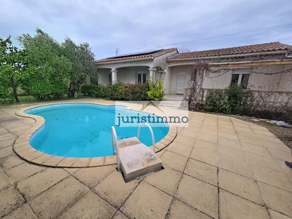 Camaret-sur-Aigues (84850) VILLA dans lotissement calme avec 4 chambres piscine et garage