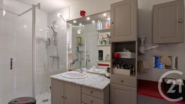 Appartement T5 à vendre  5 pièces - 103,72 m2 CHAMBERY - 73