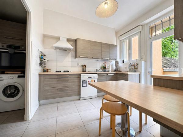 Maison à vendre 8 pièces ALES (30)