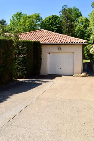 VILLENEUVE SUR LOT (47) Belle maison familiale avec piscine – 4 chambres