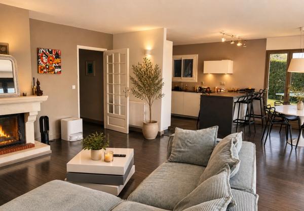 VILLENEUVE SUR LOT (47) Belle maison familiale avec piscine – 4 chambres