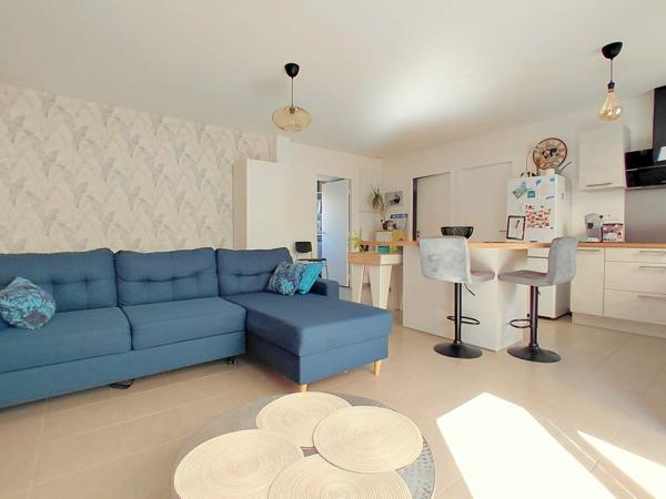 À vendre : Appartement de plain pied moderne de 3 pièces à Saint Julien de Concelles