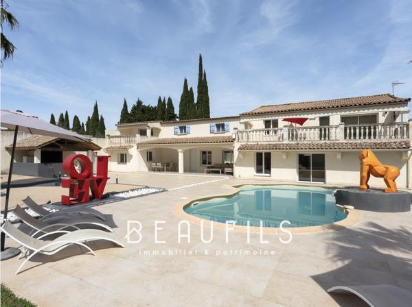 Saint-Gilles (30800) Exclusivité - Petite Camargue - Mas néo-provençal de 400m² - Terrain 2000m²