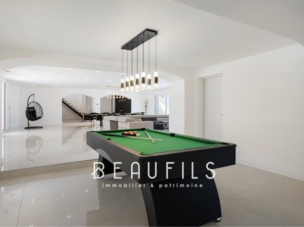 Saint-Gilles (30800) Exclusivité - Petite Camargue - Mas néo-provençal de 400m² - Terrain 2000m²