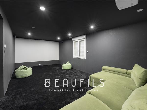 Saint-Gilles (30800) Exclusivité - Petite Camargue - Mas néo-provençal de 400m² - Terrain 2000m²