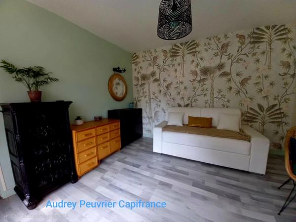 Authentique longère avec dépendances et grand jardin