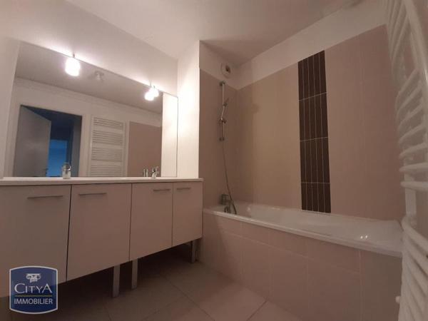 Appartement à louer 3 pièces 59.71m² Joué-lès-Tours (37300)
