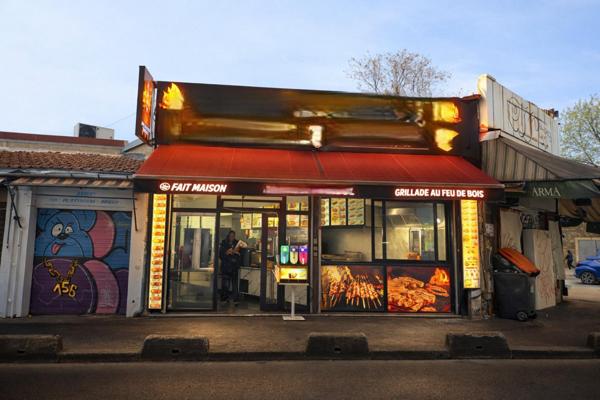 Emplacement N°1 puces St Ouen - Forte rentabilité