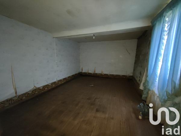 Maison de campagne 4 pièces de 105 m² à Héloup (61250)