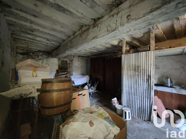 Maison de campagne 4 pièces de 105 m² à Héloup (61250)