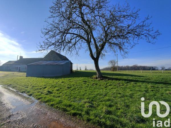 Maison de campagne 4 pièces de 105 m² à Héloup (61250)