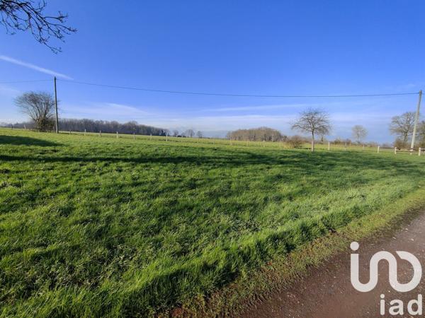 Maison de campagne 4 pièces de 105 m² à Héloup (61250)