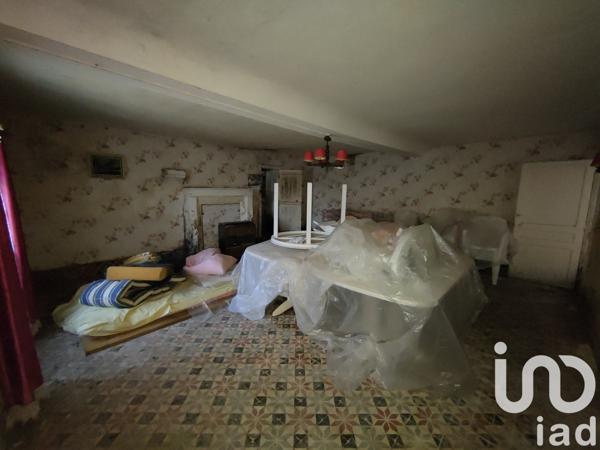 Maison de campagne 4 pièces de 105 m² à Héloup (61250)