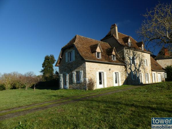 Propriete
                                                                                                                                                                                                                                                                                                                        32 pièce(s)                                                                                                                                                                                                          25 chambre(s)                                                                                                                                                                                                          830  m²