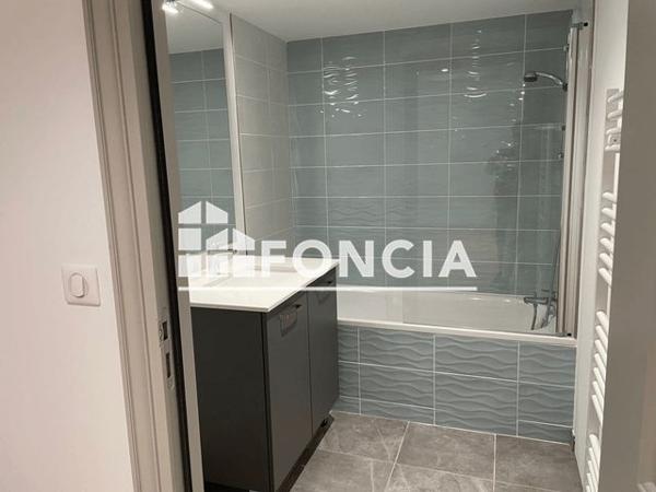 Location Appartement 3 pièces 67.43 m² - 4 RUE DE GUISE Nancy 54000