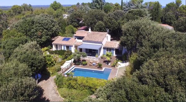 Villa 160 m² sur 1600 m² avec piscine, garage et environnement préservé