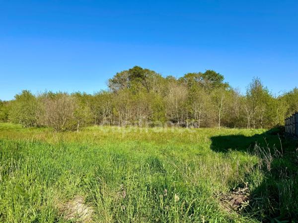 Terrain à vendre de 701,00 m² FOURAS (17)