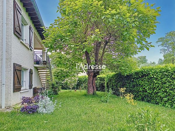 Plaisance du Touch (Hyper centre), Maison T5 de 115 m² avec un grand garage de 90m² sur un jardin arboré de 643m² au Calme