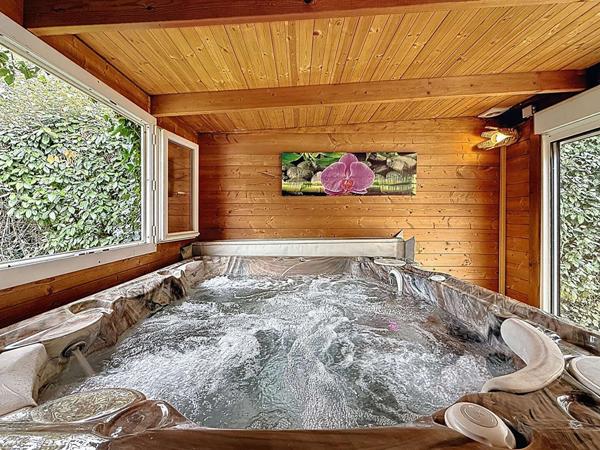 A VENDRE - MURET - Maison de plain pied avec jardin et jacuzzi