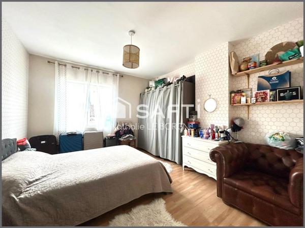 Maison de ville 5 chambres avec jardin et garages