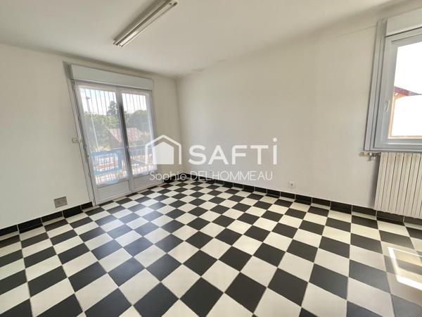 Maison familiale 6 chambres, 4 salles d'eau, 4wc avec jardin clos
