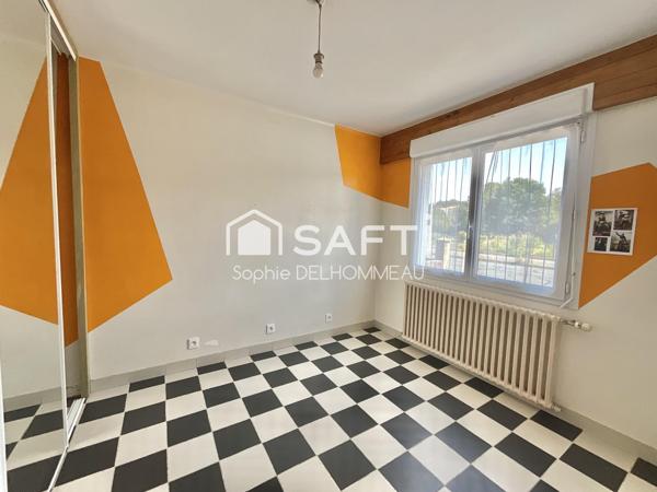 Maison familiale 6 chambres, 4 salles d'eau, 4wc avec jardin clos