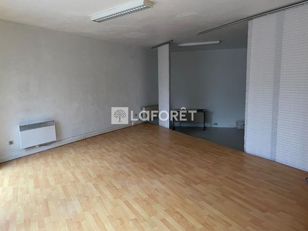 Location bureau près de HESDIN - 2 pièce(s) - 53 m² - 400 €/mois