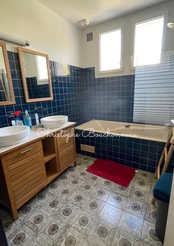 Vente Maison191 m² - 10 Pièces - CHOLET (49300)