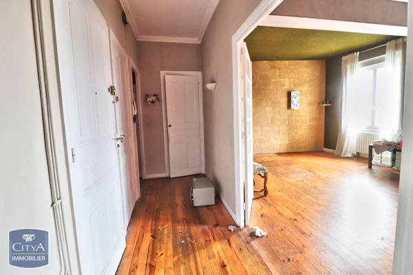 Immeuble à vendre 250m² Tence (43190)