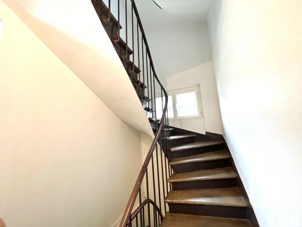 Immeuble à vendre 250 m² Corbeil-Essonnes