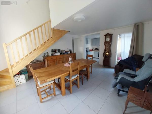 Maison à vendre à Vernou-sur-Brenne dans l'Indre-et-Loire (37210), ref : 013/1437   
VOUVRAY