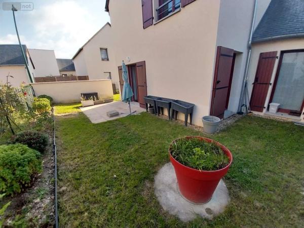 Maison à vendre à Vernou-sur-Brenne dans l'Indre-et-Loire (37210), ref : 013/1437   
VOUVRAY