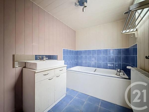 Maison à vendre  5 pièces - 90 m 2   CROIX  - 59