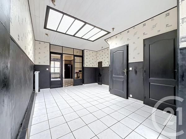 Maison à vendre  5 pièces - 90 m 2   CROIX  - 59