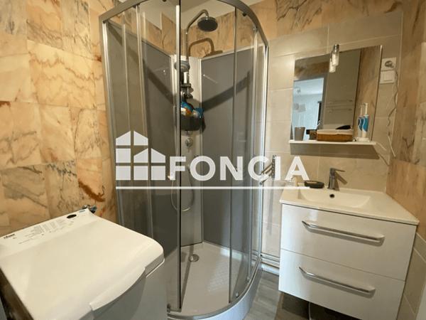 Location Appartement meublé 2 pièces 32.2 m² - 2 A 24 ALLEE DU BOUT DEHORS La Rochelle 17000