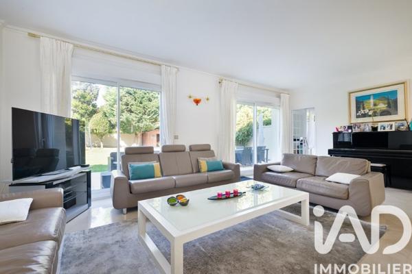 Maison à vendre 7 pièces 290 m² Saint-Brice-sous-Forêt