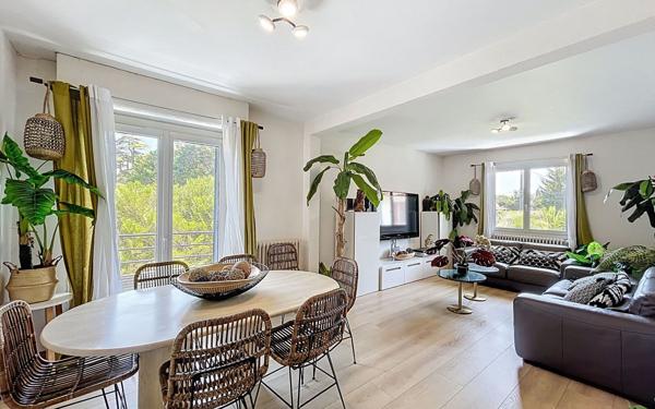 Maison à vendre    10 pièces • 301 m2 Biarritz