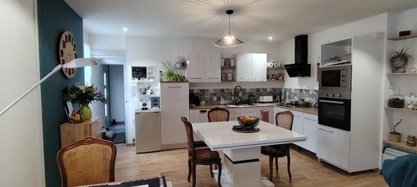 Maison à vendre 10 pièces SAINT GENEROUX (79)