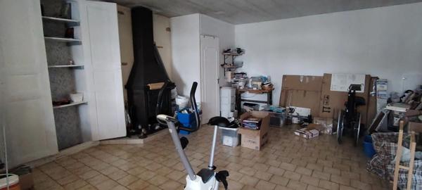 Maison à vendre 10 pièces SAINT GENEROUX (79)
