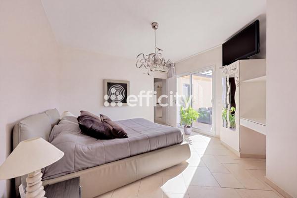 Maison 10 pièces - 300 m² Bien prestige