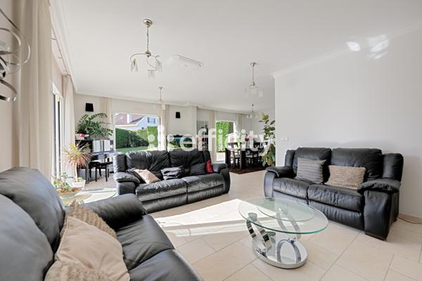 Maison 10 pièces - 300 m² Bien prestige
