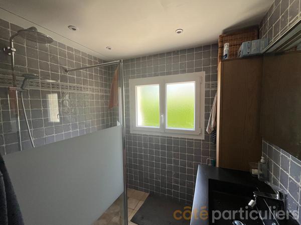 Vente
                Maison166 m² - 7 Pièces -
                    PLOEREN (56880)