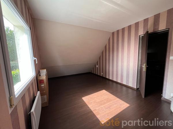 Vente
                Maison166 m² - 7 Pièces -
                    PLOEREN (56880)
