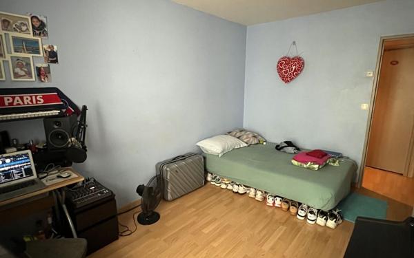 Appartement à vendre    4 pièces •  Évry