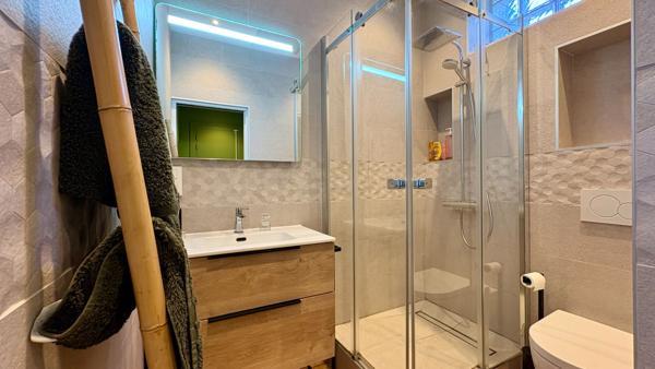 FONDAUDEGE - APPARTEMENT T3 - 58M² , 33 bordeaux