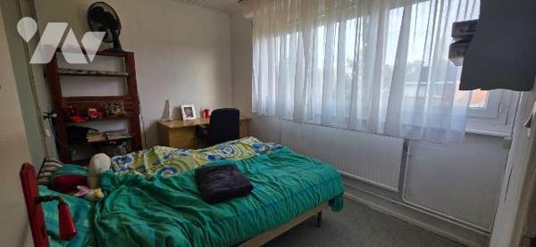 Maison à Vendre à Condé-sur-l'Escaut (59163) en Nord (59)

Cette maison de 98.85 m² habitable...