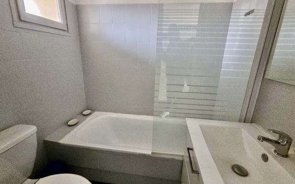 Appartement à vendre    2 pièces • 31 m2 La Seyne-sur-Mer